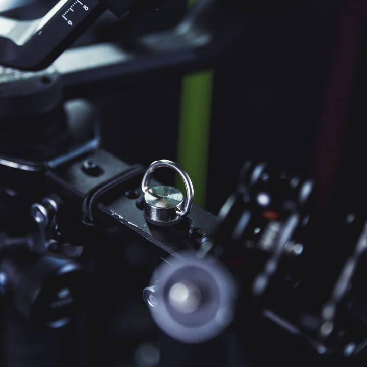 CRDBAG 1/4 Inch D-Ring Camera Screw 4-Pack 5 CRDBAG 1/4 Inch D-Ring Camera Screw 4-Pack - Image 5