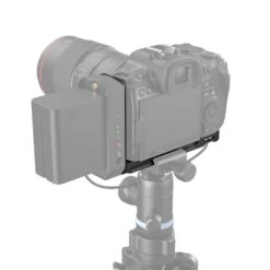SmallRig 3659 QR L-Bracket For Canon EOS R5 / R6 11 SmallRig 3659 QR L-Bracket For Canon EOS R5 / R6 -Cinegear Shop 1651848302383
