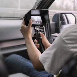 SmallRig 3949 Wireless Control Handgrip For DJI RS Series 9 SmallRig 3949 Wireless Control Handgrip For DJI RS Series -Cinegear Shop 1659668941410