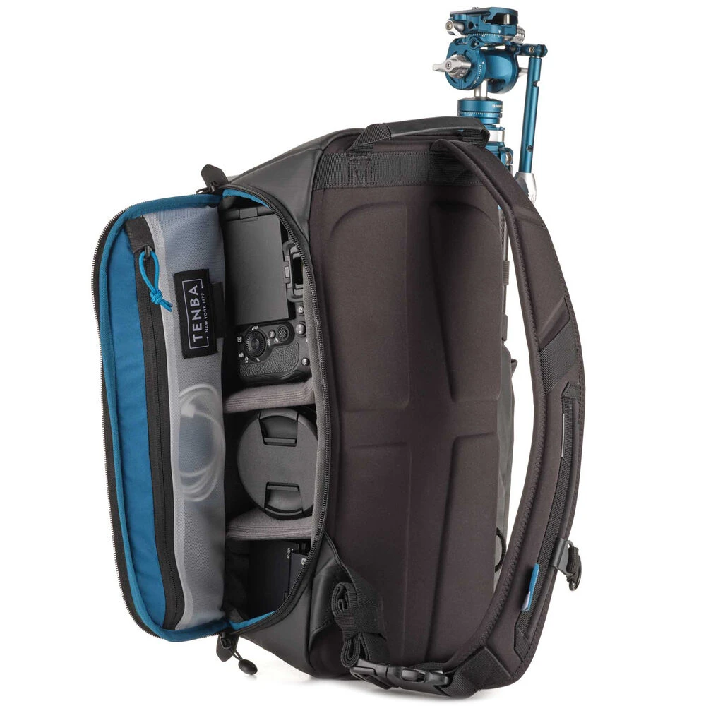 Tenba Solstice V2 12L Sling Bag – Black 5 Tenba Solstice V2 12L Sling Bag – Black - Image 5