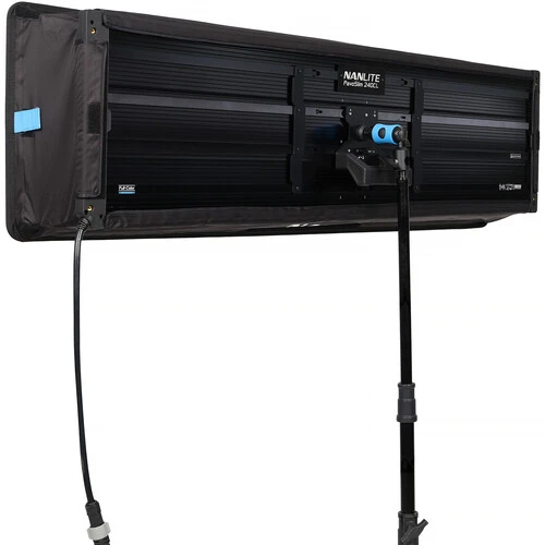 Nanlite PavoSlim 240CL LED RGBWW Panel 5 Nanlite PavoSlim 240CL LED RGBWW Panel - Image 5