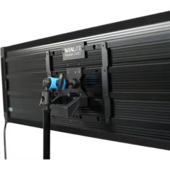 Nanlite PavoSlim 240CL LED RGBWW Panel 33 Nanlite PavoSlim 240CL LED RGBWW Panel -Cinegear Shop 1725958299 IMG 2331470