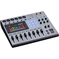 Zoom P8 B-Ware Podcast Recorder