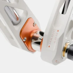 Mofage Talos Damping Magic Arm – Electronic Sci-Fi / Silver -Cinegear Shop 2 f51835b5 60a2 4db9 8e07 14b0fae48e76 900x