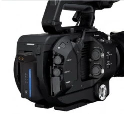 SWIT D-tap 90°connector -Cinegear Shop 600x600 839