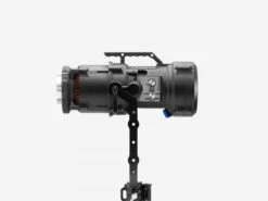 Maxima Furiosa 10 Maxima Furiosa -Cinegear Shop Furiosa Lateral Bowens 6831 800x600 1