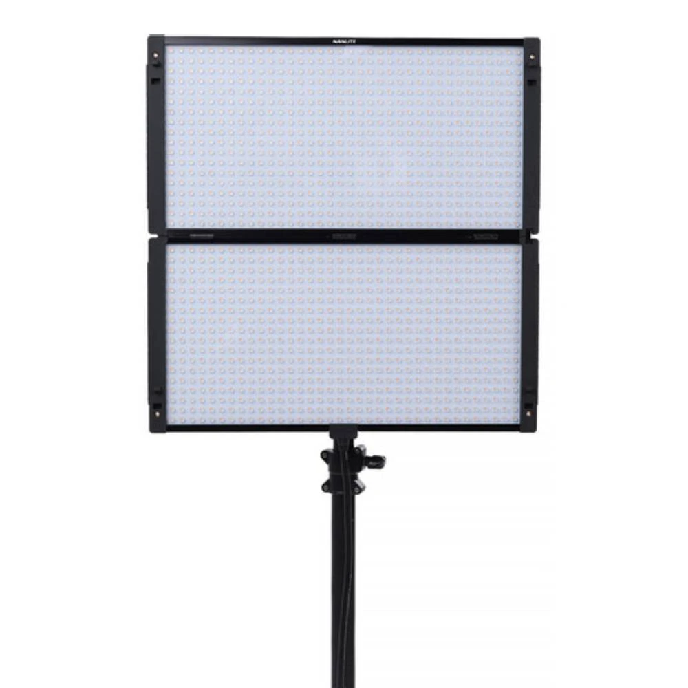 Nanlite PavoSlim 240B Bi-Color LED Panel 1 Nanlite PavoSlim 240B Bi-Color LED Panel