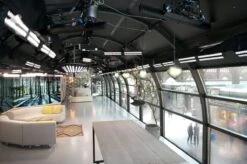 Velvet 2LONG-STUDIO 60cm. 100W Articulated LED Panel With On-board AC Control 7 Velvet 2LONG-STUDIO 60cm. 100W Articulated LED Panel With On-board AC Control -Cinegear Shop TV2 Copenhaguen station studio21 1920x1920