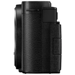 Panasonic Lumix S9 Body Jet Black 10 Panasonic Lumix S9 Body Jet Black -Cinegear Shop panasonic s9 jetblack foto4