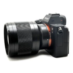 Tokina ATX-M 85mm F1.8 FE (Sony) 7 Tokina ATX-M 85mm F1.8 FE (Sony) -Cinegear Shop to m85e withbody glamour 1